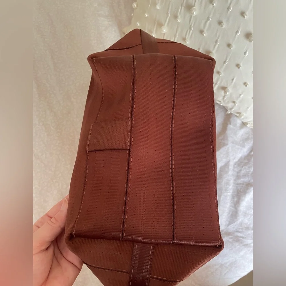 Harveys Up Russell Park Hopper, Coin Purse, and CNG 🏠🎈🍇 - Picture 9 of 16